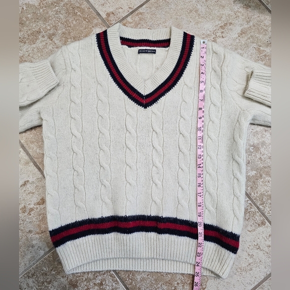 Brandy Melville Large White Wool Cricket Varsity Preppy Sweater Nikki Trimming - Picture 7 of 7